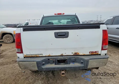 2008 GMC Sierra C1500 из США, поврежденный, VIN 2GTEC13C281176329